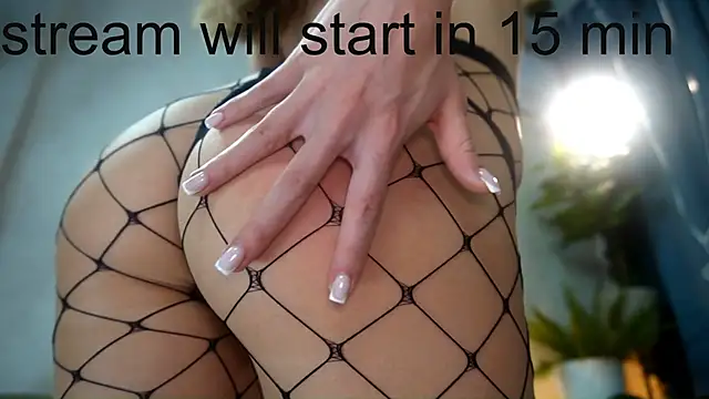 Snapshot of lika_maa chatting on February 2026 01:11:01 PM lika maa online show from February 2026 01:11:01 PM