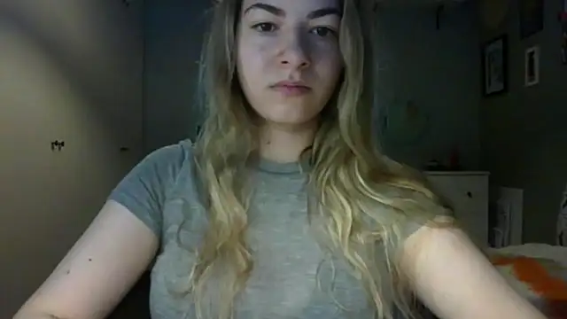 Snapshot of ROSIEx_sweet chatting on June 2026 06:49:01 AM ROSIEx sweet online show from June 2026 06:49:01 AM