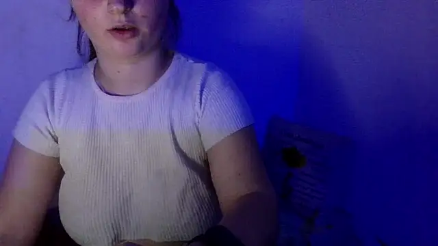 kila lo online show from February 2025 08:16:01 PM