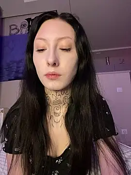 your Roxy online show from January 2025 04:03:01 PM