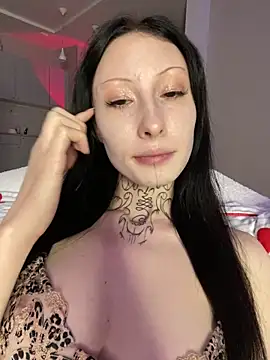 your Roxy online show from January 2025 12:46:01 AM