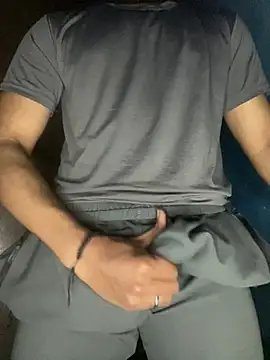 raghavs online show from February 2025 02:48:01 PM