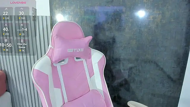 lana boomer online show from February 2026 07:56:02 PM