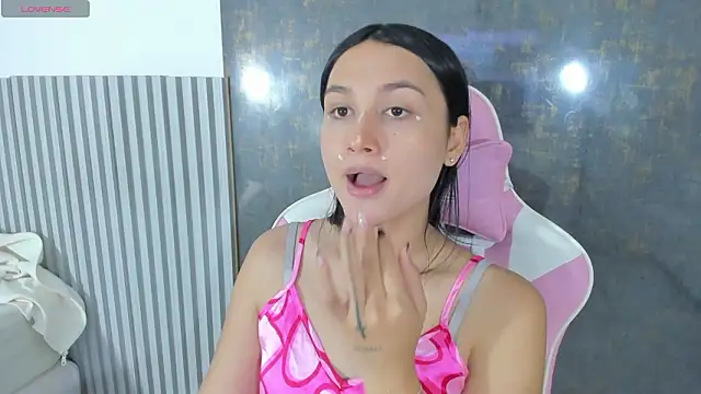 lana boomer online show from March 2026 08:13:01 PM