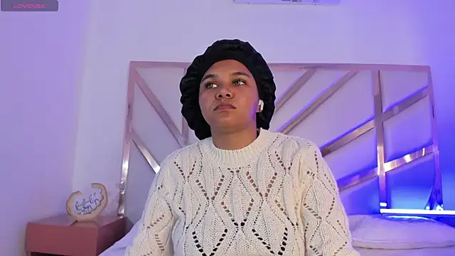 Snapshot of Carolina_Evanss chatting on September 2025 11:35:01 AM Carolina Evanss online show from September 2025 11:35:01 AM