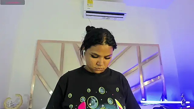 Snapshot of Carolina_Evanss chatting on September 2025 11:37:01 AM Carolina Evanss online show from September 2025 11:37:01 AM