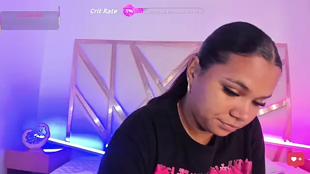 Snapshot of Carolina_Evanss chatting on October 2025 11:44:02 AM Carolina Evanss online show from October 2025 11:44:02 AM