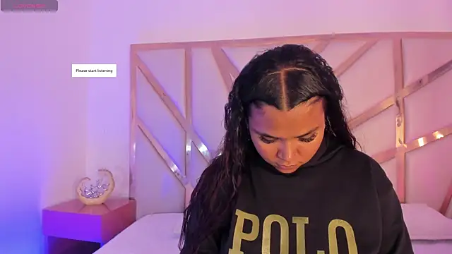 Snapshot of Carolina_Evanss chatting on November 2025 11:43:01 AM Carolina Evanss online show from November 2025 11:43:01 AM