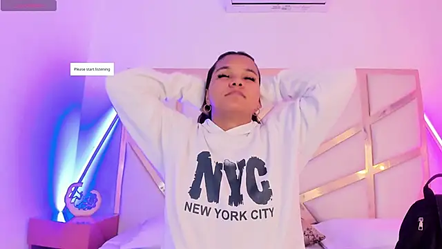 Snapshot of Carolina_Evanss chatting on November 2025 11:43:02 AM Carolina Evanss online show from November 2025 11:43:02 AM