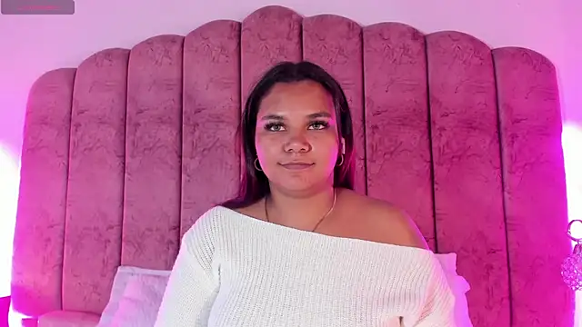 Snapshot of Carolina_Evanss chatting on December 2025 06:10:01 AM Carolina Evanss online show from December 2025 06:10:01 AM