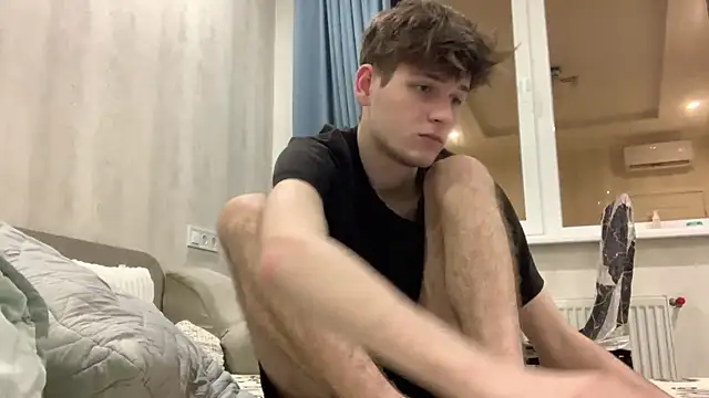 cutie guys online show from December 2024 06:33:01 PM
