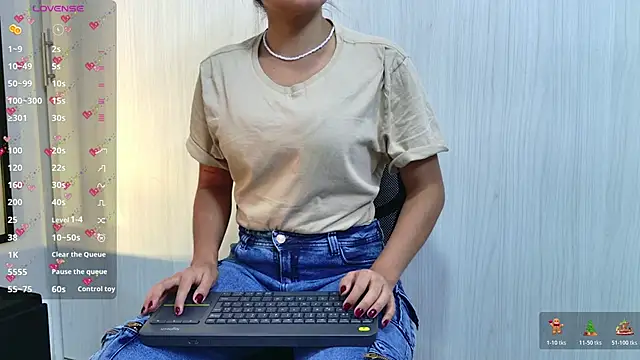 Snapshot of cutehanna1 chatting on November 2025 10:25:01 PM cutehanna1 online show from November 2025 10:25:01 PM