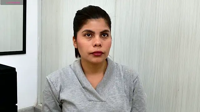 Snapshot of cutehanna1 chatting on December 2025 08:14:01 PM cutehanna1 online show from December 2025 08:14:01 PM