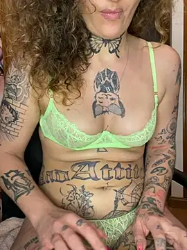 BlazyKitsune- online show from March 2025 06:29:01 PM