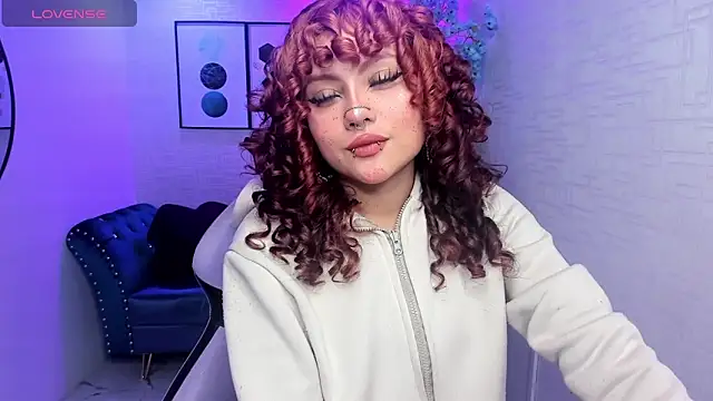 Theia moon online show from November 2025 01:36:01 PM