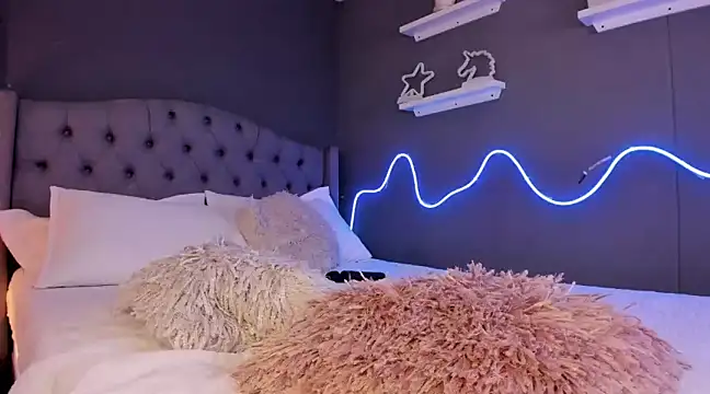 MadyLust online show from January 2025 02:47:02 AM