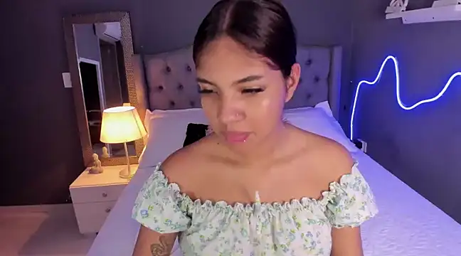 MadyLust online show from January 2025 04:25:01 AM