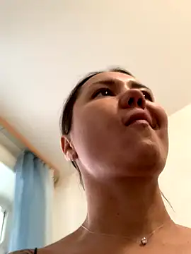 MiraMiss online show from December 2025 07:49:02 AM