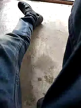 PracticalGum40 online show from December 2024 09:32:02 AM