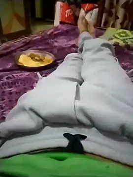 PracticalGum40 online show from December 2024 01:40:01 PM