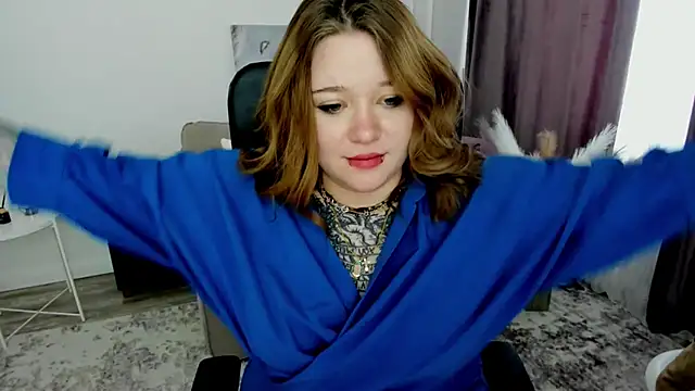 MoonLghte online show from February 2025 06:43:02 AM