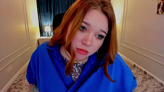 MoonLghte online show from February 2025 07:42:01 PM