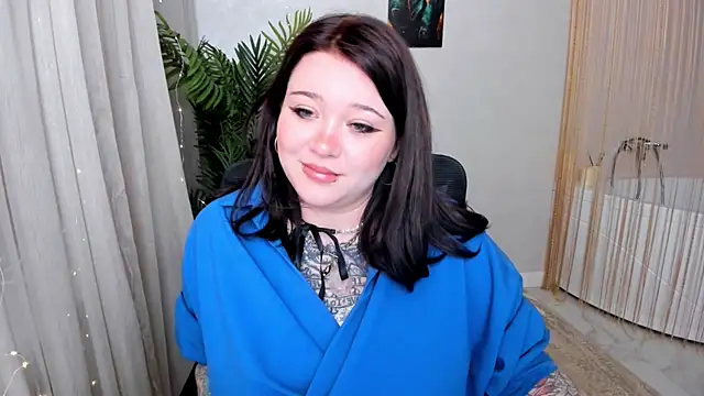 MoonLghte online show from March 2025 12:36:02 PM