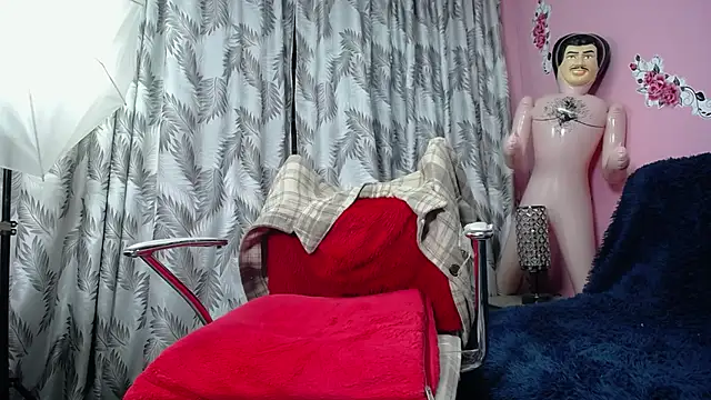 Snapshot of Kate_Laurence_ chatting on December 2024 10:13:01 AM Kate Laurence online show from December 2024 10:13:01 AM