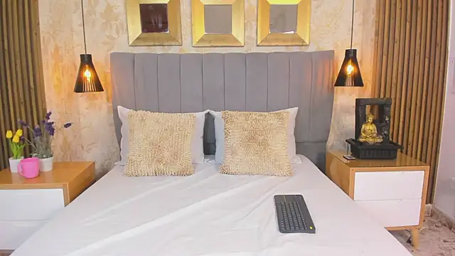 MeganCruzGB online show from September 2025 12:26:01 PM