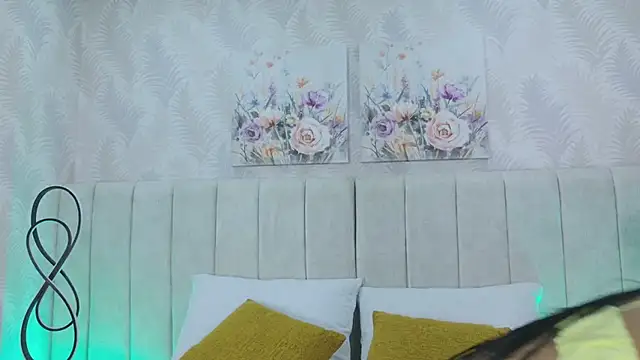 MeganCruzGB online show from April 2026 12:23:01 PM