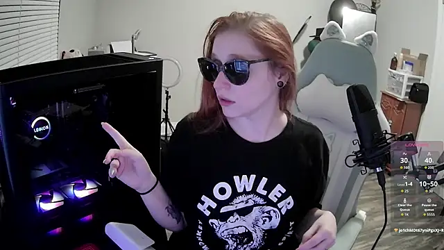 LilyFoxxx online show from October 2025 03:18:01 AM