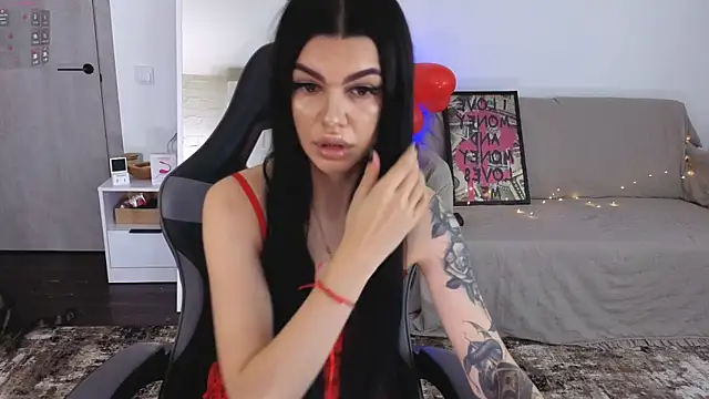 Tiffany lab online show from February 2026 06:43:02 AM