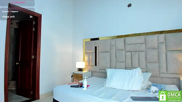 valtira nova online show from April 2026 01:42:02 AM