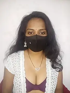 Snapshot of Choclet_bhabhi chatting on January 2025 10:58:02 AM Choclet bhabhi online show from January 2025 10:58:02 AM