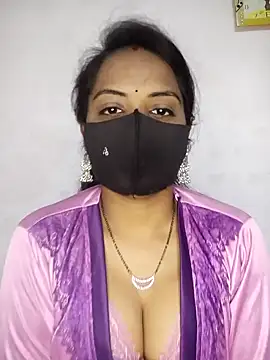 Snapshot of Choclet_bhabhi chatting on January 2025 04:04:01 AM Choclet bhabhi online show from January 2025 04:04:01 AM