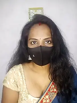 Snapshot of Choclet_bhabhi chatting on January 2025 12:31:01 PM Choclet bhabhi online show from January 2025 12:31:01 PM