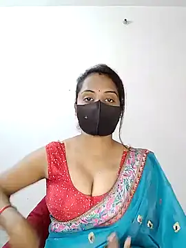 Snapshot of Choclet_bhabhi chatting on January 2025 07:28:01 AM Choclet bhabhi online show from January 2025 07:28:01 AM