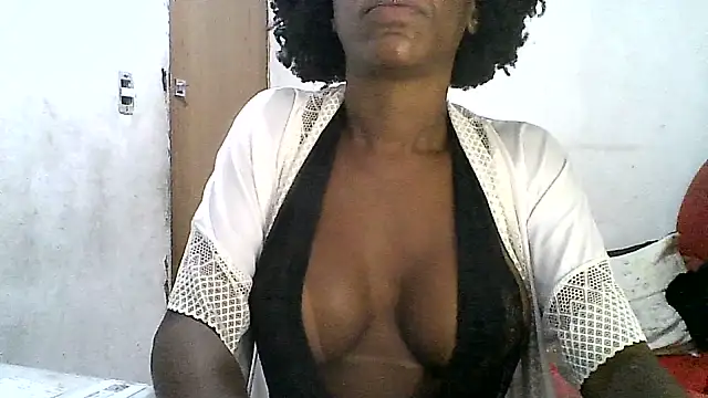 maisinha3193 online show from July 2026 02:40:01 AM