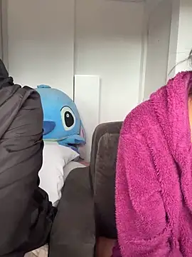 Snapshot of bbzinharosa chatting on November 2025 09:15:02 AM bbzinharosa online show from November 2025 09:15:02 AM