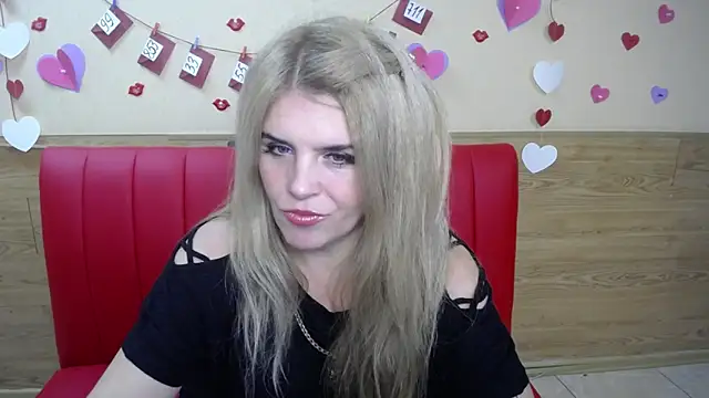Snapshot of Julya_Barbi chatting on January 2025 06:12:01 AM Julya Barbi online show from January 2025 06:12:01 AM