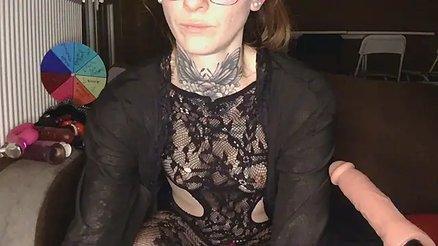 liloucamchaudee online show from February 2026 08:03:02 PM