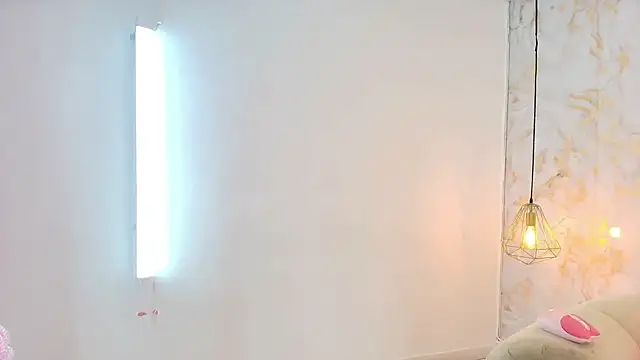 Snapshot of khloeblake chatting on February 2026 06:40:02 AM khloeblake online show from February 2026 06:40:02 AM