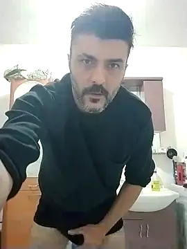 Snapshot of hot_man_eray chatting on November 2025 07:15:01 PM hot man eray online show from November 2025 07:15:01 PM