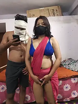 Snapshot of hot_wife_35 chatting on July 2026 02:29:02 AM hot wife 35 online show from July 2026 02:29:02 AM