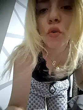 SUSELLAM1 online show from January 2025 05:35:01 PM