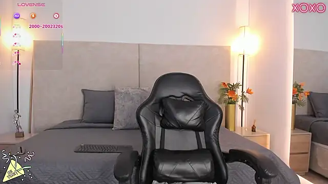 Saori newman online show from March 2026 12:00:02 PM