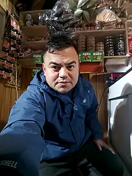 TheBriiaand30 online show from September 2025 02:00:01 PM