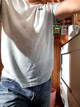 TheBriiaand30 online show from January 2026 02:08:02 PM