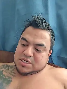 TheBriiaand30 online show from April 2026 09:01:01 PM