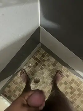 Snapshot of mylovetr1 chatting on December 2024 04:45:02 AM mylovetr1 online show from December 2024 04:45:02 AM